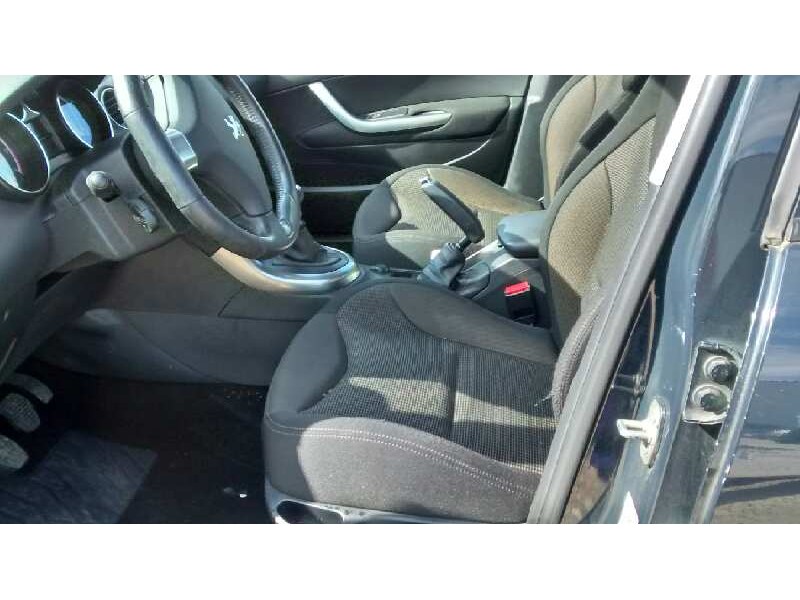 peugeot 308 del año 2013