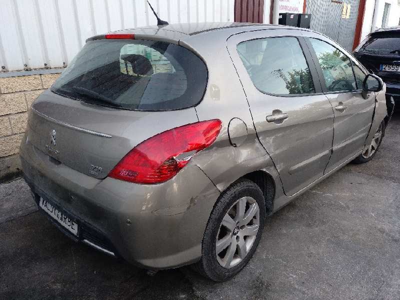 peugeot 308 del año 2011