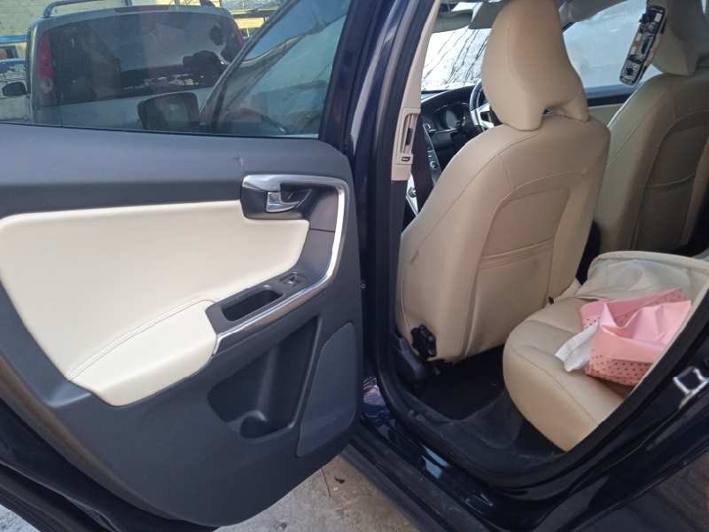 volvo xc60 del año 2017