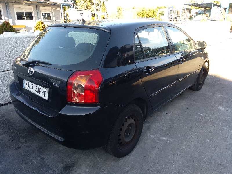 toyota corolla (e12) del año 2005
