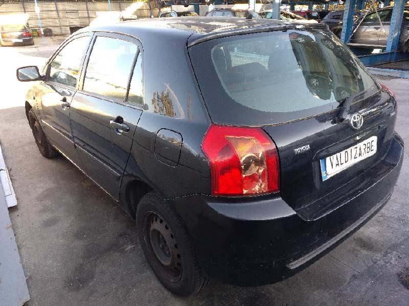 toyota corolla (e12) del año 2005