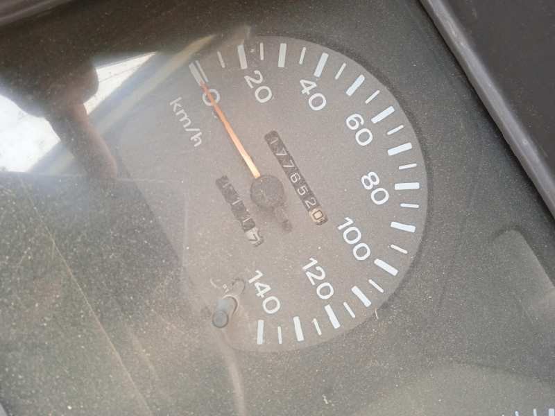 nissan cabstar del año 2000