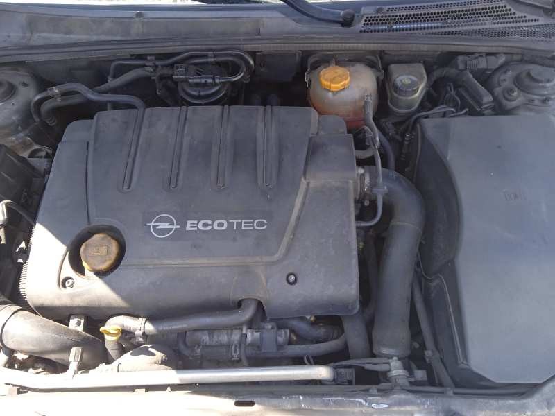 opel vectra c berlina del año 2006