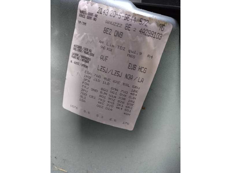 audi a4 berlina (8e) del año 2004