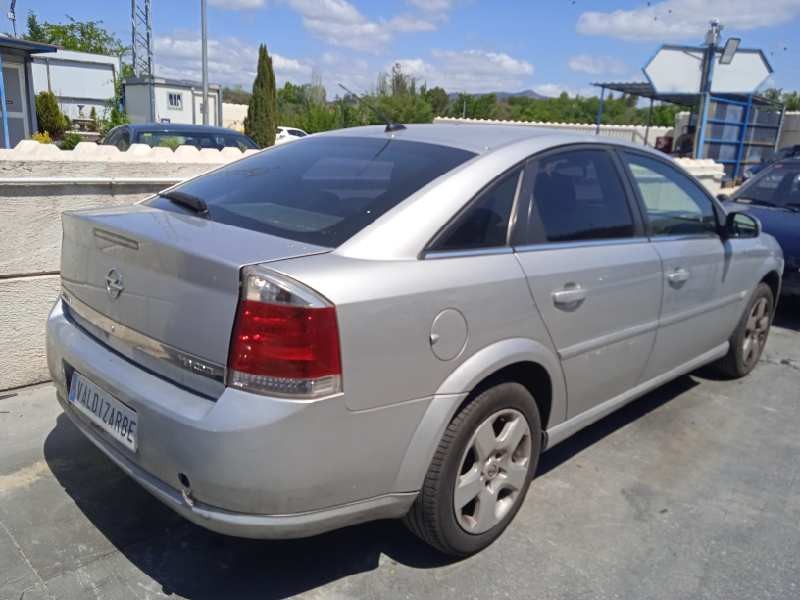 opel vectra c berlina del año 2006