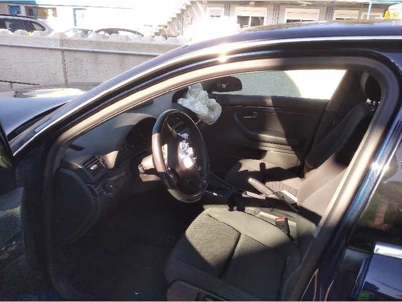 audi a4 berlina (8e) del año 2004