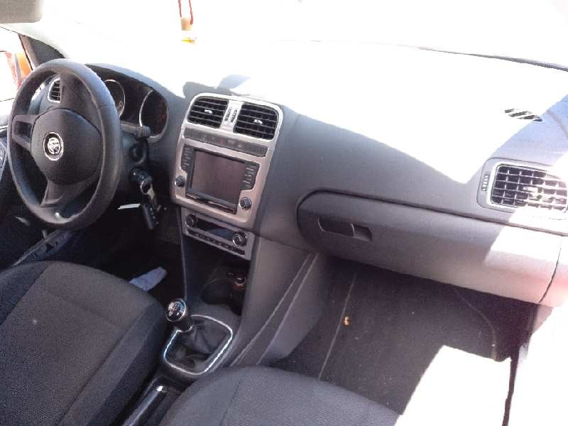 volkswagen polo (6c1) del año 2017