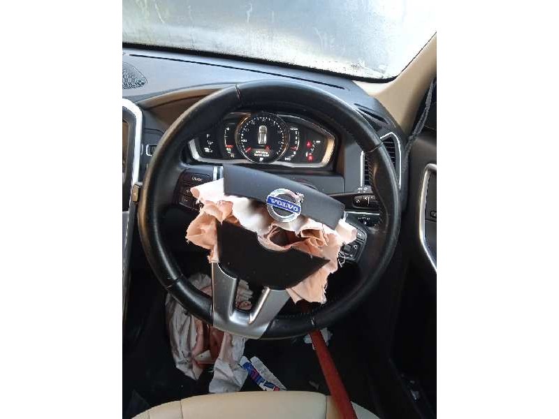 volvo xc60 del año 2017