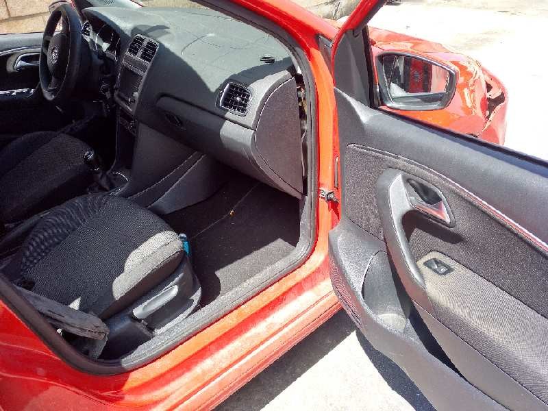 volkswagen polo (6c1) del año 2017