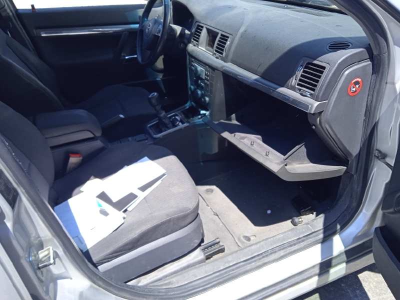 opel vectra c berlina del año 2006