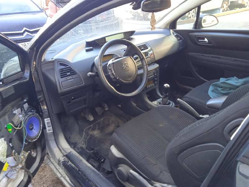 citroën c4 coupe del año 2006