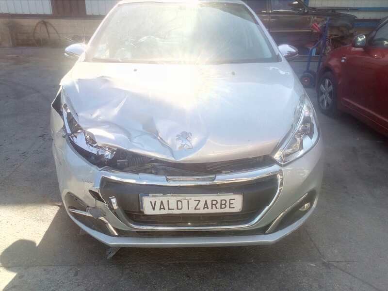 peugeot 208 del año 2016