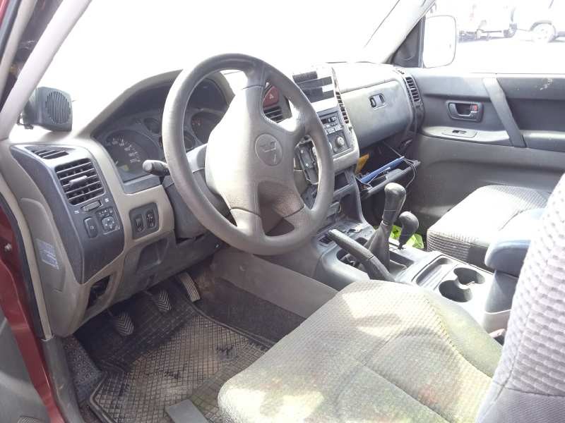 mitsubishi montero (v60/v70) del año 2003