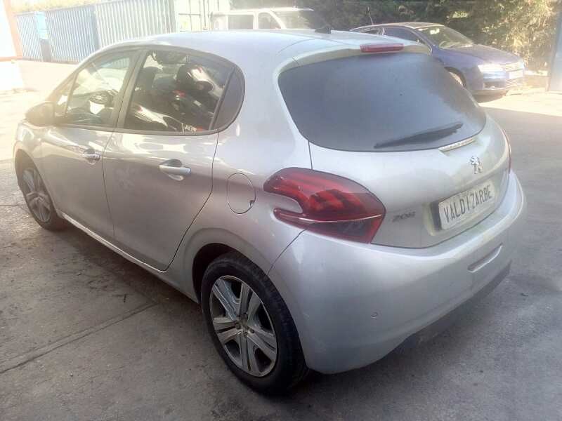peugeot 208 del año 2016