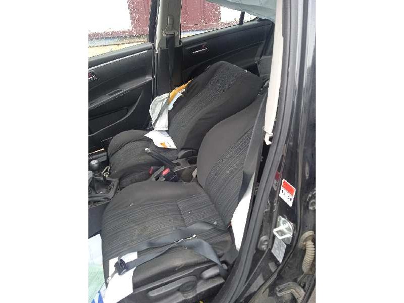 suzuki swift azg (nz) del año 2014