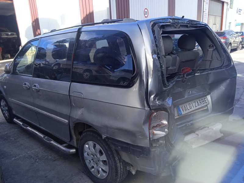 kia carnival ii del año 2006