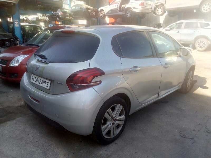 peugeot 208 del año 2016