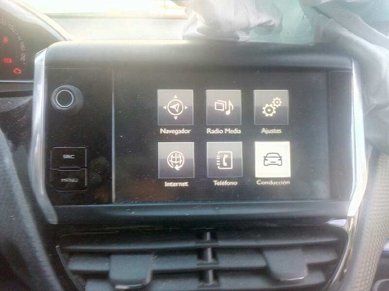 peugeot 208 del año 2016