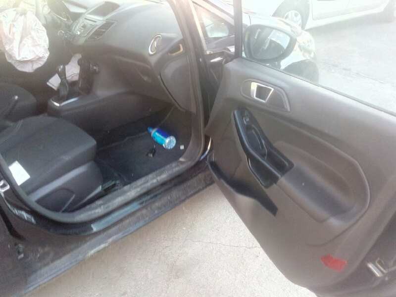 ford fiesta (ccn) del año 2013