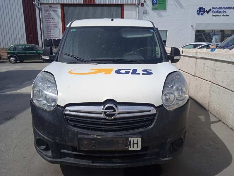opel combo d del año 2012