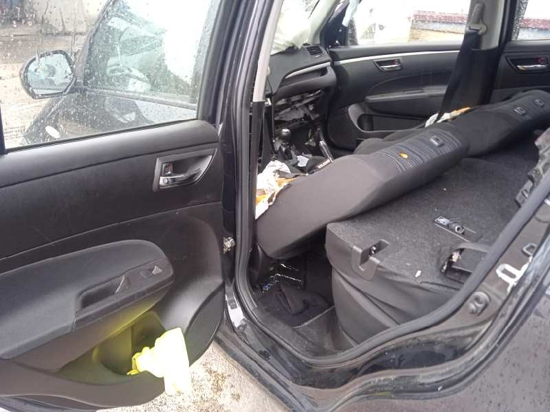 suzuki swift azg (nz) del año 2014