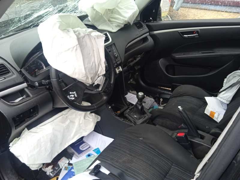 suzuki swift azg (nz) del año 2014