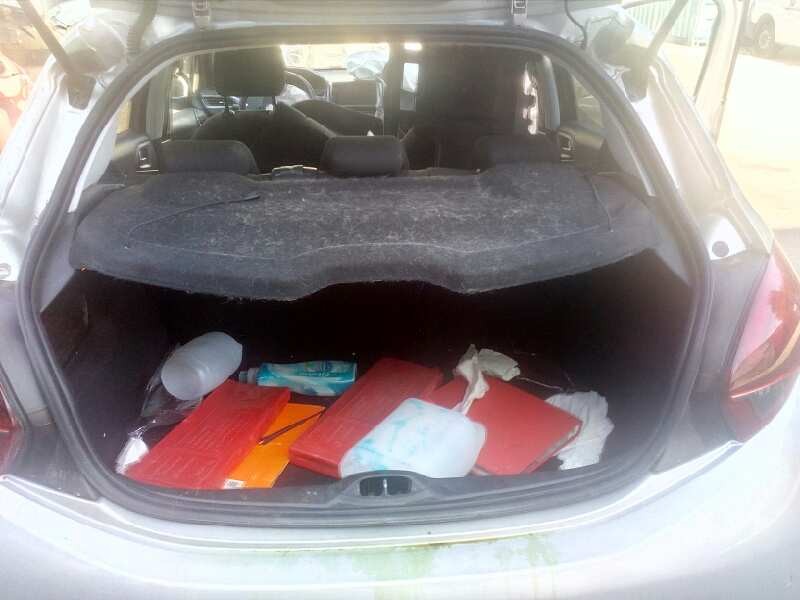 peugeot 208 del año 2016