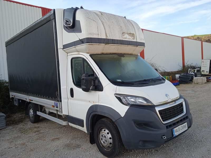 peugeot boxer camión del año 2017