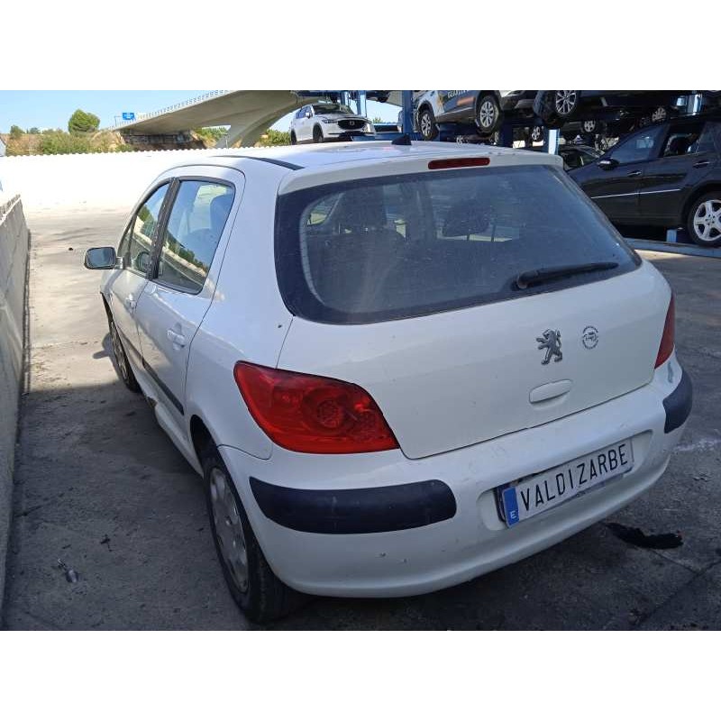peugeot 307 berlina (s2) del año 2007