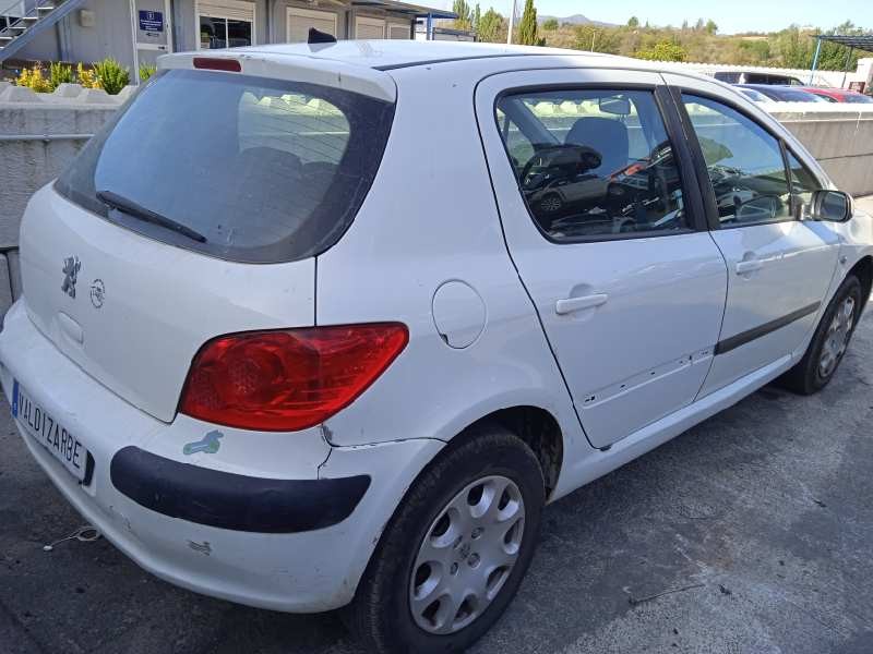 peugeot 307 berlina (s2) del año 2007