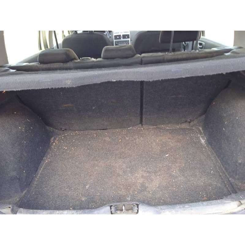 peugeot 307 berlina (s2) del año 2007