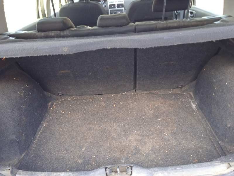 peugeot 307 berlina (s2) del año 2007