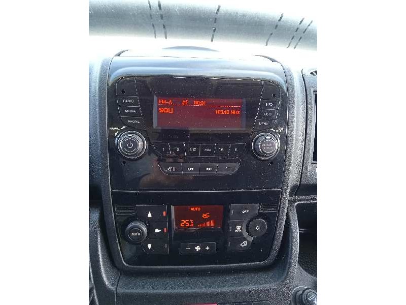 peugeot boxer camión del año 2017