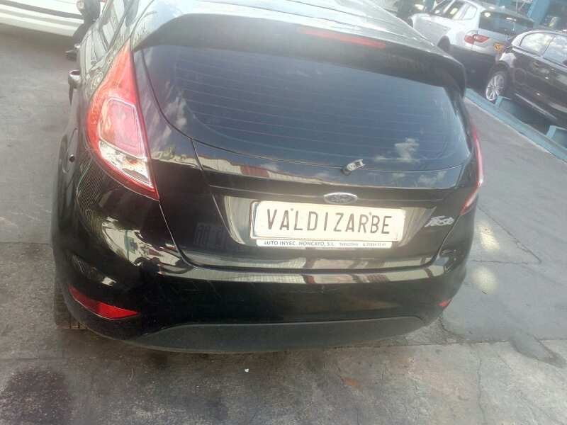 ford fiesta (ccn) del año 2013