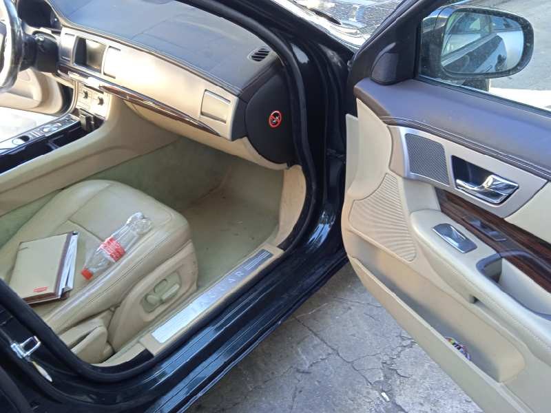 jaguar xf del año 2009