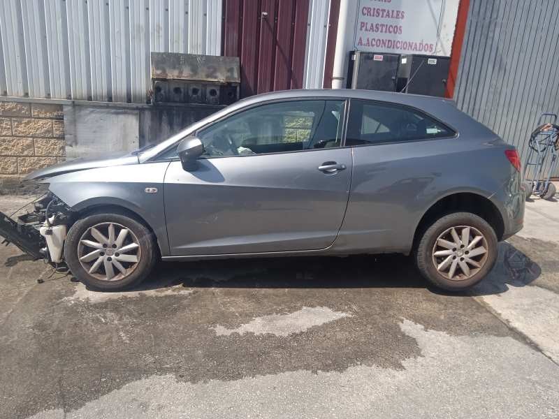 seat ibiza (6j5) del año 2012