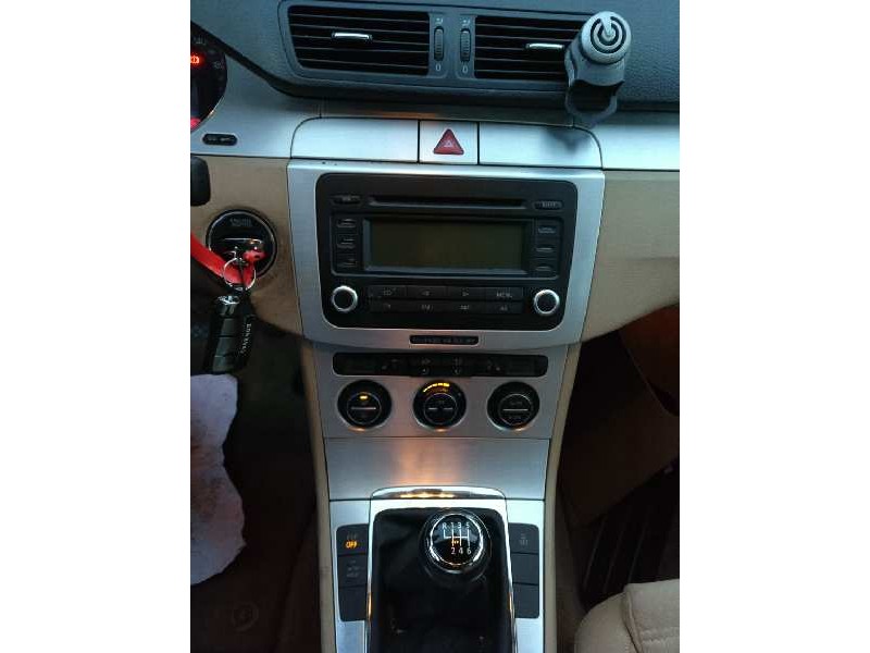 volkswagen passat berlina (3c2) del año 2005