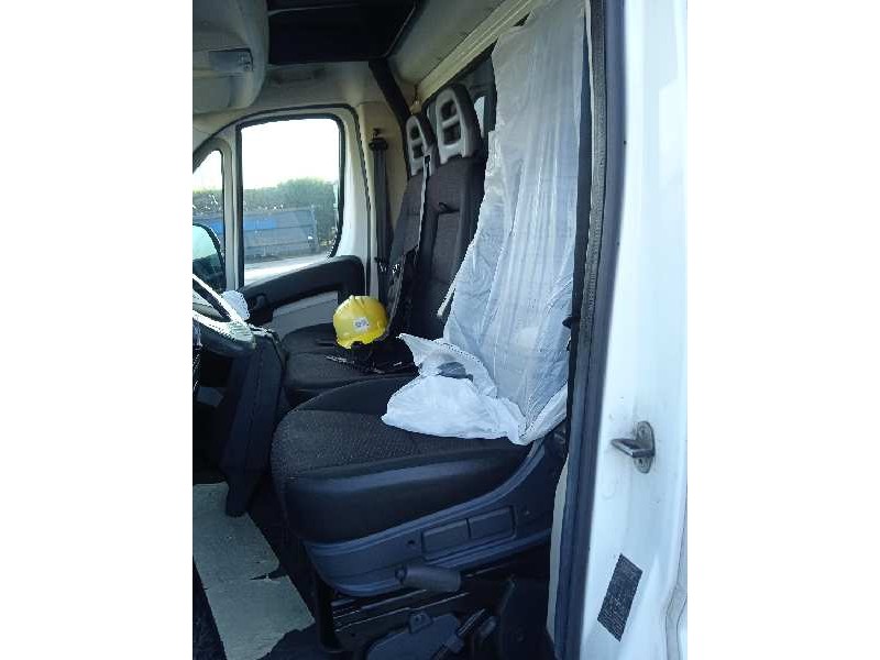 peugeot boxer camión del año 2017