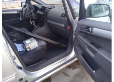 opel zafira b del año 2010 2