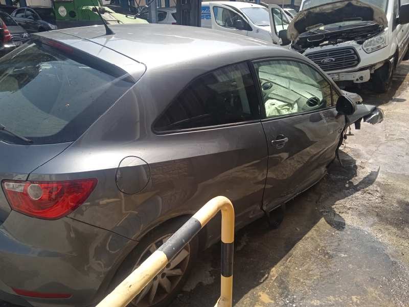 seat ibiza (6j5) del año 2012