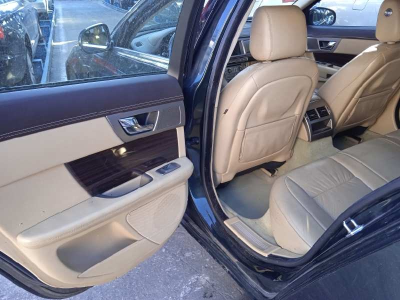 jaguar xf del año 2009