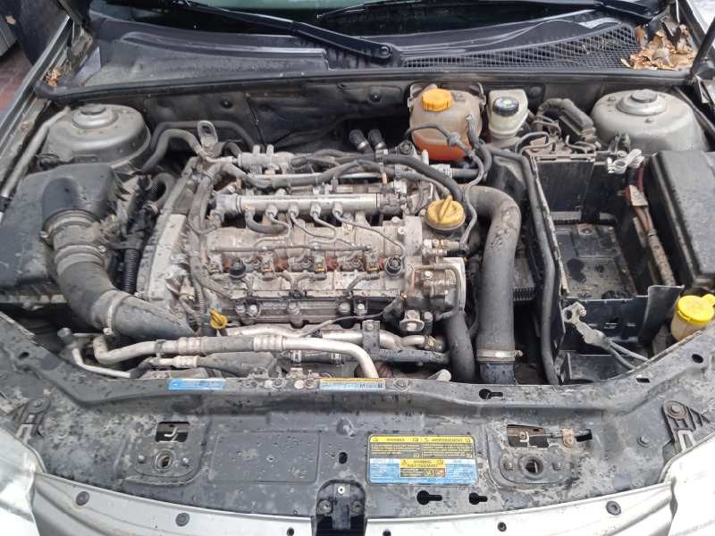 saab 9-3 berlina del año 2006