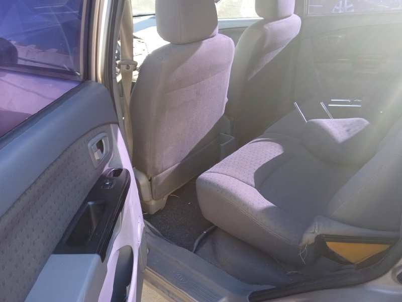 kia carens del año 2005