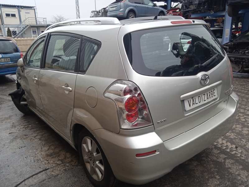 toyota corolla verso (r1) del año 2006
