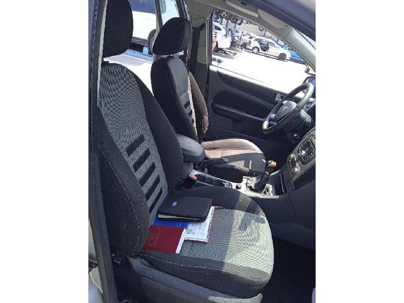 ford focus turnier (cb4) del año 2010