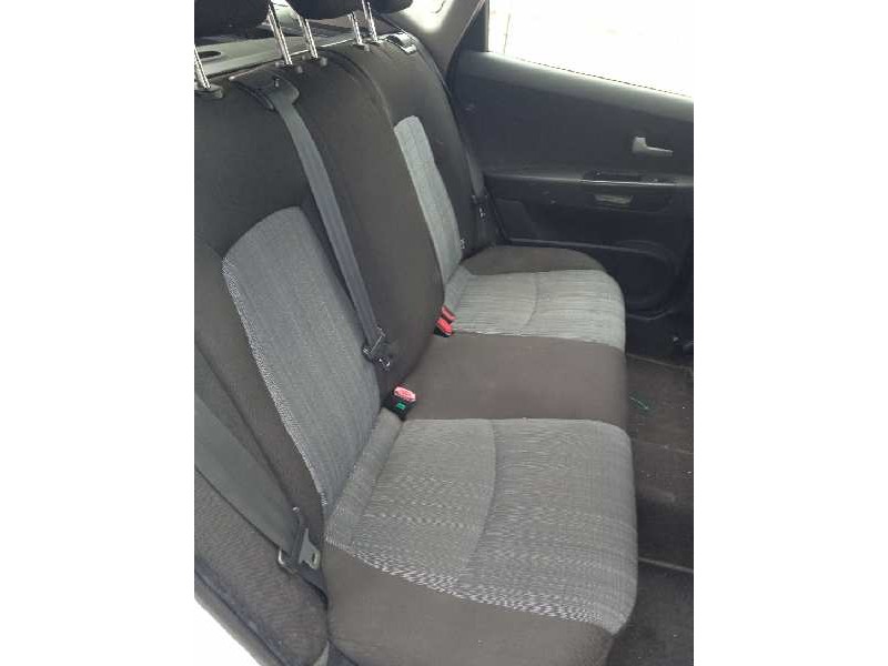 kia cee´d sporty wagon del año 2012