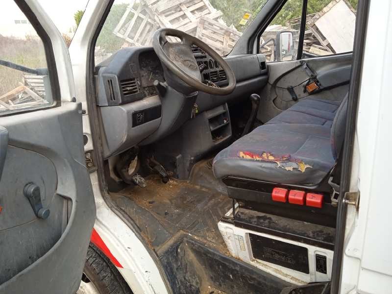 mercedes-benz sprinter (w901,w904) caja cerr. del año 1999