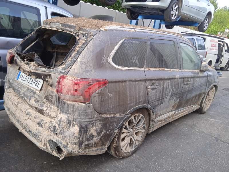 mitsubishi outlander (gf0) del año 2018