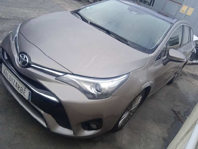 toyota avensis touring sports del año 2016