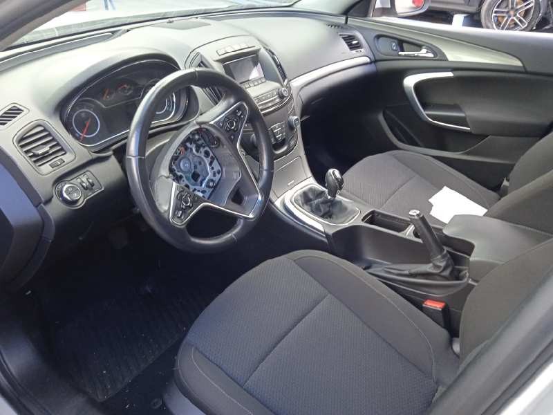 opel insignia berlina del año 2014